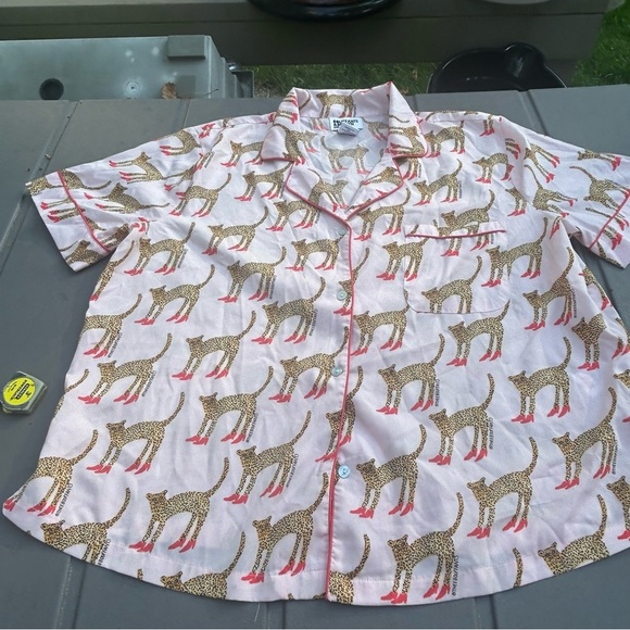 Bouffants & Broken Hearts Other - Bouffants & Broken Hearts Cheetah Pajama Set Size Medium Pockets Drawstring Pink